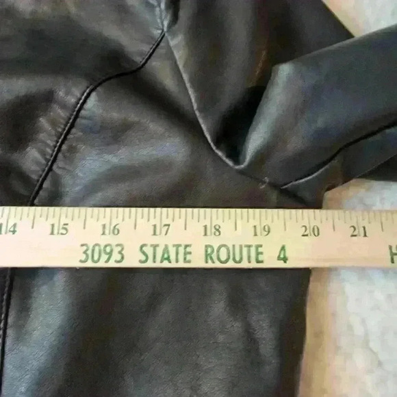 Black Rivet Blazer Jacket Womens XL Faux Leather Black One Button Collarless - Picture 14 of 16